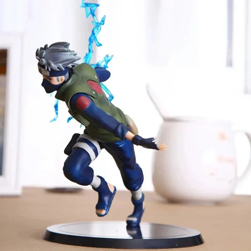 Naruto Shippuden – Hatake Kakashi Dynamic Figure (13cm) | Premium Collectible