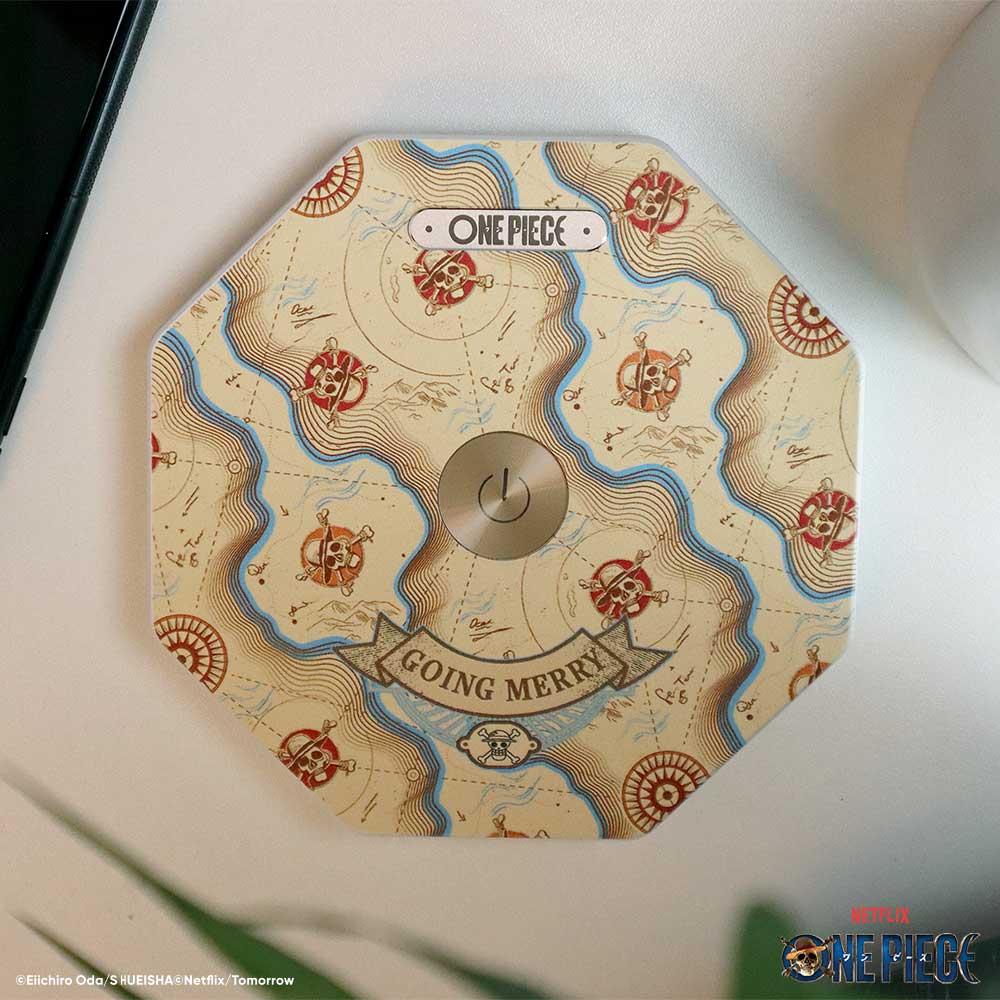 Official One Piece Straw Hat Crew Foldable Lamp (21cm)